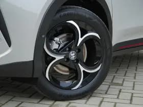 Alfa Romeo Junior 1.2 Turbo 136 PK Ibrida Speciale | Techno | Pano | Direct Leverb thumbnail 40