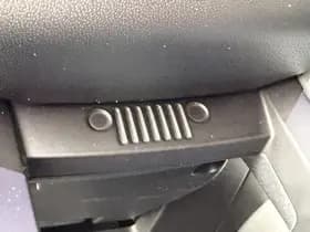 Jeep Compass First Edition 74 kWh | Panoramadak | 360 Camera | Massage | Boek thumbnail 34