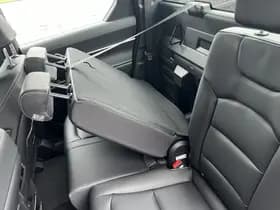 KGM Musso EV 80,6 kWh Platinum Marble Grey direct leverbaar thumbnail 24