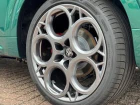 Alfa Romeo Tonale 1.3T PHEV 280 PK Tributo | Leder | Harman | 360cam | 20" thumbnail 29