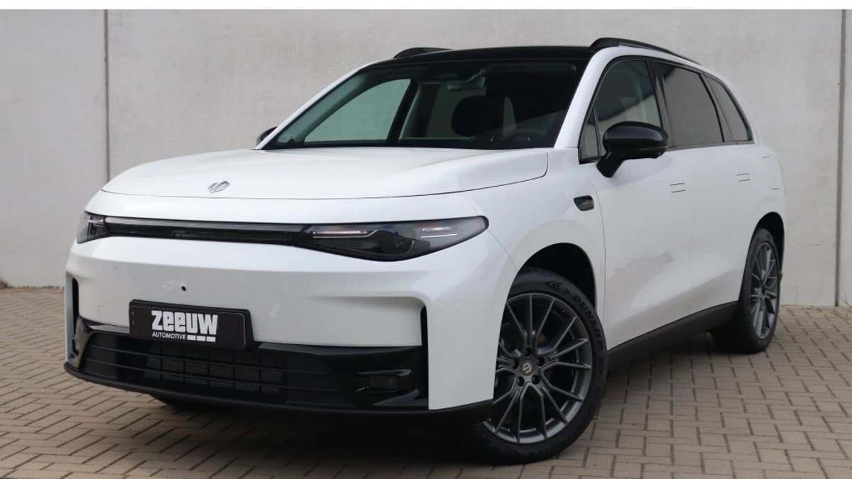 Leapmotor C10 REEV Design 215 PK | Plug-in Hybride | 974 km WLTP | 20" — foto 1