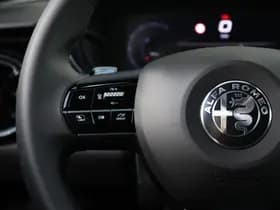 Alfa Romeo Junior thumbnail 17