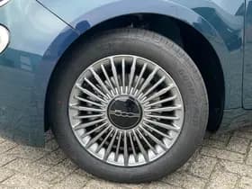 Fiat 500 1.0 Hybrid Torino | Limited Edition | Led | Carplay | PDC | 16" thumbnail 2