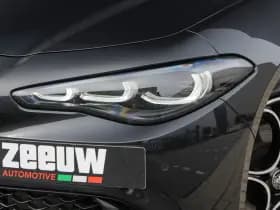 Alfa Romeo Giulia 2.0 Turbo 280 PK Competizione Q4 AWD | Pano | Veloce | 19" thumbnail 3