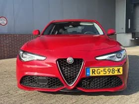 Alfa Romeo Giulia 2.0 Turbo 280 PK Super | Veloce | Navi | Xenon | 18" thumbnail 5