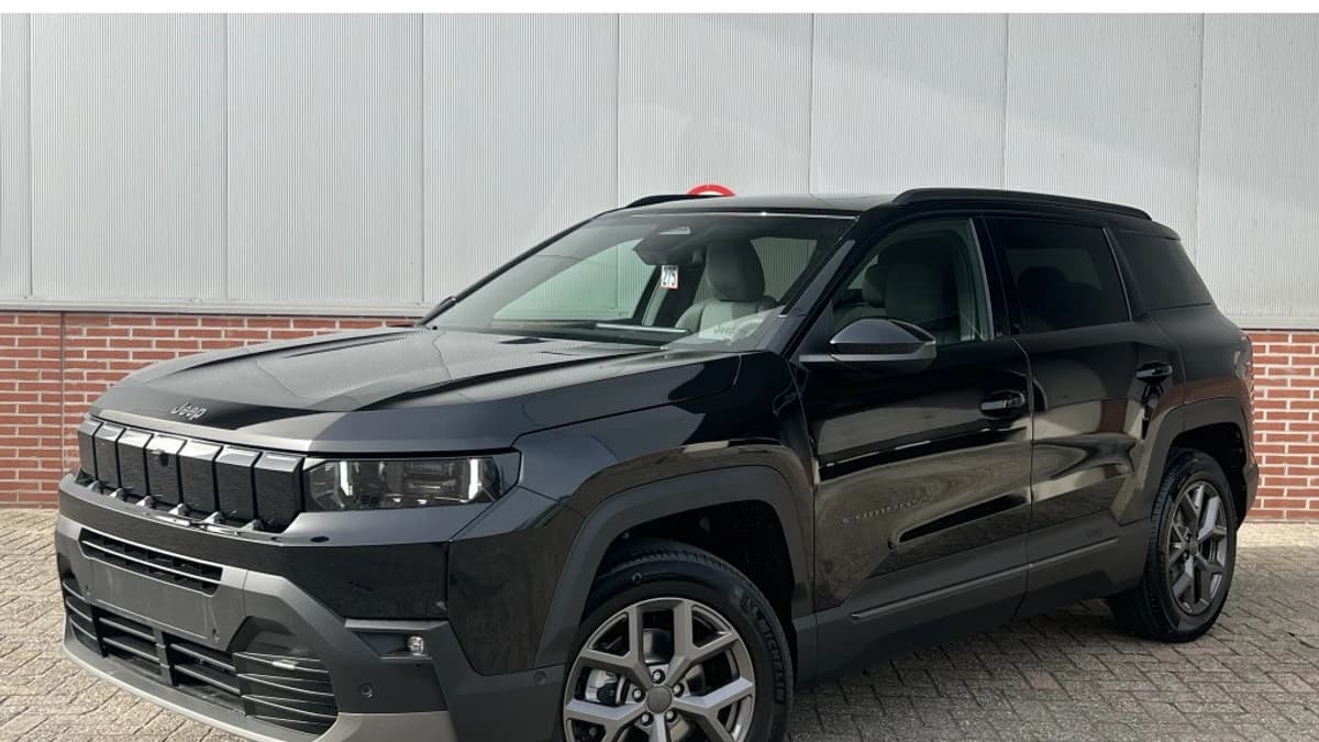 Jeep Compass 1.2 e-Hybrid First Edition | Pano | Premium Pack | Convenience — foto 1