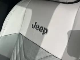 Jeep Compass 1.2 e-Hybrid First Edition | Pano | Premium Pack | Convenience thumbnail 14