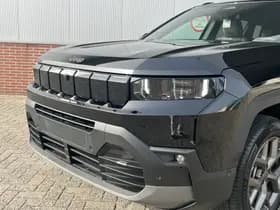 Jeep Compass 1.2 e-Hybrid First Edition | Pano | Premium Pack | Convenience thumbnail 3