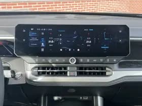 Jeep Compass 1.2 e-Hybrid First Edition | Pano | Premium Pack | Convenience thumbnail 26