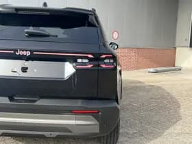 Jeep Compass 1.2 e-Hybrid First Edition | Pano | Premium Pack | Convenience thumbnail 35