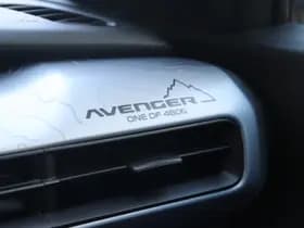 Jeep Avenger 1.2T 4xe 136 PK The North Face | 4x4 | Limited Edition thumbnail 5