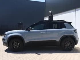 Jeep Avenger 1.2T 4xe 136 PK The North Face | 4x4 | Limited Edition thumbnail 10