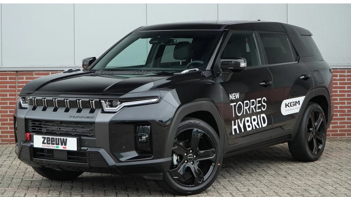 KGM Torres Hybrid 204 Pk Blackline | Pano | 360Cam | Leder | Stoelverwarming voor — foto 1