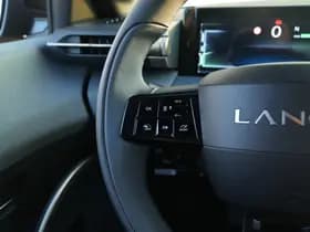 Lancia Ypsilon LX 51 kWh | Navi | Exclusive | "Oro" thumbnail 34