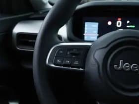 Jeep Avenger Altitude 54kWh | Leder | Camera | Winter | Navi | 18" thumbnail 14