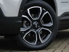 Jeep Avenger Altitude 54kWh | Leder | Camera | Winter | Navi | 18" thumbnail 3