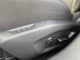 Opel Astra 1.6 Turbo PHEV GSe | LED | Alcantara | BTW | thumbnail 6