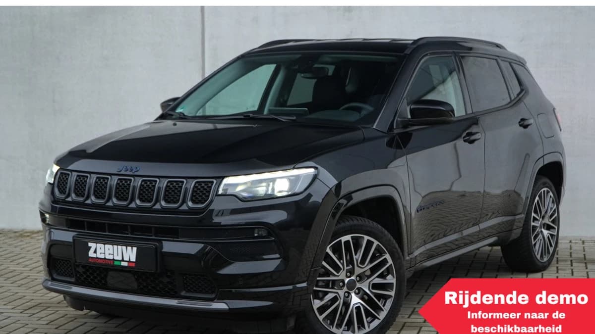 Jeep Compass 4xe 240 PK Hybrid Summit | Leder | Winter | Navi | Premium | 19" — foto 1