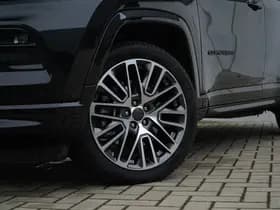 Jeep Compass 4xe 240 PK Hybrid Summit | Leder | Winter | Navi | Premium | 19" thumbnail 3