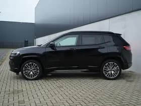 Jeep Compass 4xe 240 PK Hybrid Summit | Leder | Winter | Navi | Premium | 19" thumbnail 9