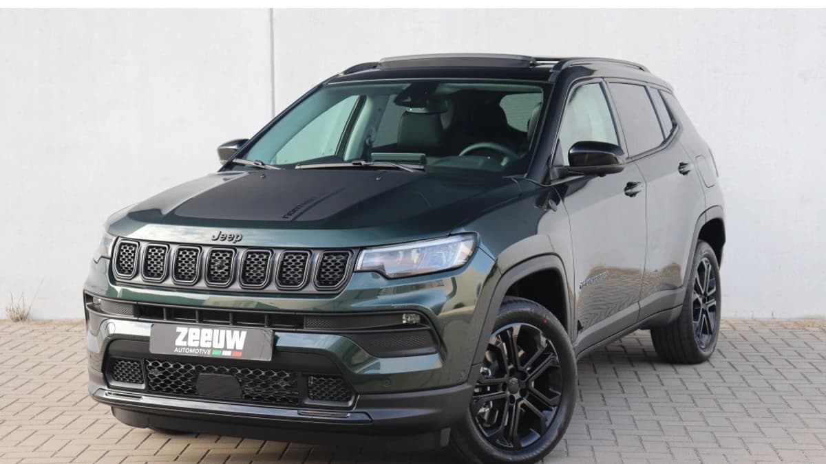 Jeep Compass 4xe 240 PK Hybrid North Star | Pano | Safety | Winter | 18" — foto 1