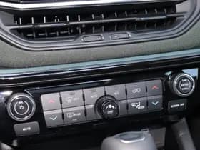 Jeep Compass 4xe 240 PK Hybrid North Star | Pano | Safety | Winter | 18" thumbnail 25