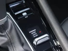 Jeep Compass 4xe 240 PK Hybrid North Star | Pano | Safety | Winter | 18" thumbnail 26