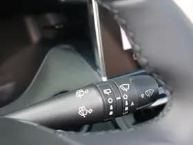 Jeep Compass 4xe 240 PK Hybrid North Star | Pano | Safety | Winter | 18" thumbnail 30