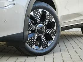 Fiat 600 1.2 Hybrid 136 PK La Prima | Navi | Camera | Carplay thumbnail 3