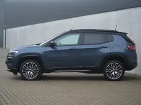 Jeep Compass 4xe 240 PK Hybrid Summit | Pano | Safety | 360cam | 19" thumbnail 8