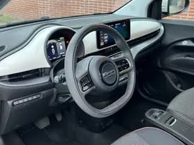 Fiat 500e Icon 42 kWh | Navi | LED | Carplay | Comfort | PDC | 17" thumbnail 9