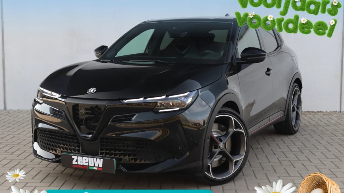 Alfa Romeo Junior Veloce 54 kWh 280 PK | Sport Pack | Techno Pack | 20" — foto 1