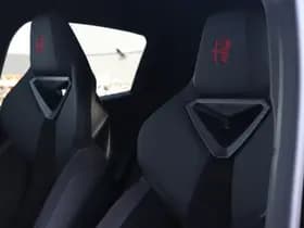 Alfa Romeo Junior Veloce 54 kWh 280 PK | Sport Pack | Techno Pack | 20" thumbnail 13