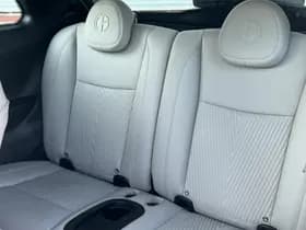 Fiat 500e Giorgio Armani Edition 42 kWh | LED | JBL | Limited Edition thumbnail 5