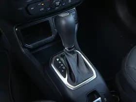 Jeep Renegade 1.5T e-Hybrid 130 PK Summit | Leder | Navi | LED | Camera | 18" thumbnail 19