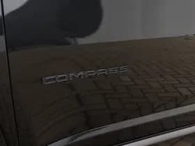 Jeep Compass thumbnail 5