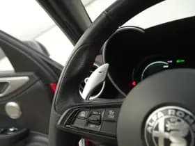 Alfa Romeo Giulia thumbnail 40