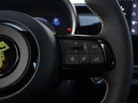 Abarth 600e Turismo 54 kWh | Sabelt | Boek nu uw proefrit! thumbnail 18