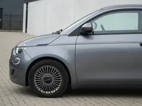 Fiat 500e Icon 42 kWh | Navi | Carplay | Cruise | Winter | PDC | 16" thumbnail 8