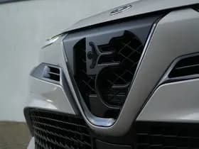 Alfa Romeo Junior 1.2 Turbo 136 PK Ibrida Speciale | Techno | Direct Leverbaar thumbnail 5