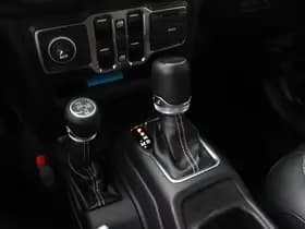 Jeep Wrangler thumbnail 15