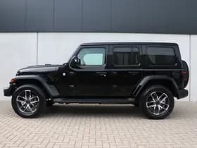 Jeep Wrangler thumbnail 7