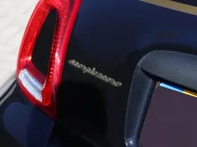 Abarth 500 595 1.4 T-Jet 165 PK Turbo Scorpione Oro | 1 of 2000 | 17" thumbnail 12