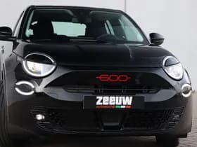 Fiat 600e RED 54 kWh | Carplay | Clima | Cruise | Direct Leverbaar thumbnail 3