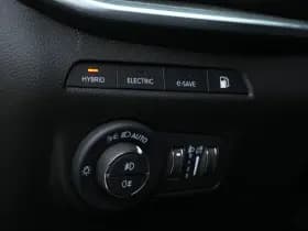 Jeep Compass 4xe 240 PK Hybrid S | Leder | Navi | Winter | 360Cam | 19" VERKOCHT thumbnail 20