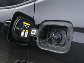 Jeep Compass 4xe 240 PK Hybrid S | Leder | Navi | Winter | 360Cam | 19" VERKOCHT thumbnail 10