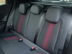 Alfa Romeo Junior Elettrica Speciale 54 kWh | Pano | Techno | 18" thumbnail 38