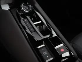 Alfa Romeo Junior 1.2 Turbo 136 PK Ibrida Speciale | Techno | Pano | Camera | Navi thumbnail 14