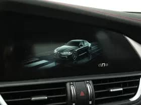 Alfa Romeo Giulia thumbnail 47