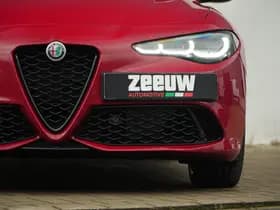 Alfa Romeo Giulia thumbnail 8